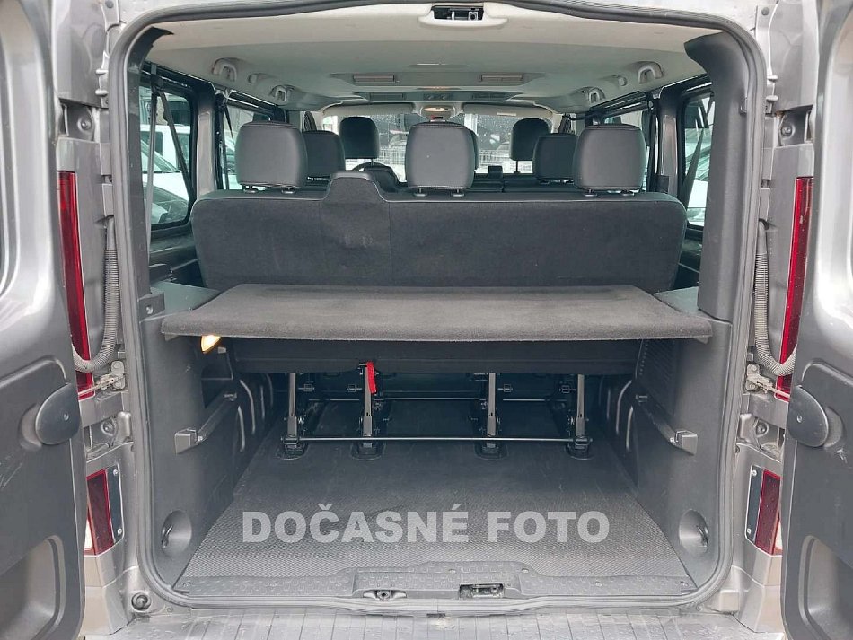 Opel Vivaro 1.6CDTi  9míst