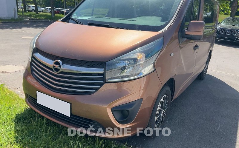 Opel Vivaro 1.6CDTi  5míst