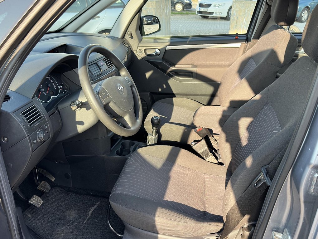 Opel Meriva 1.6i 