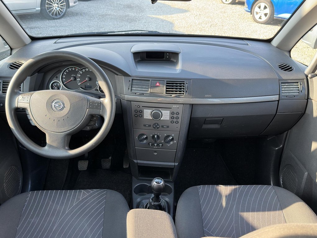 Opel Meriva 1.6i 