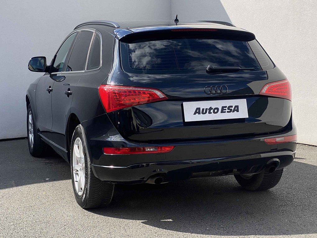 Audi Q5 2.0 TFSi S-line quattro