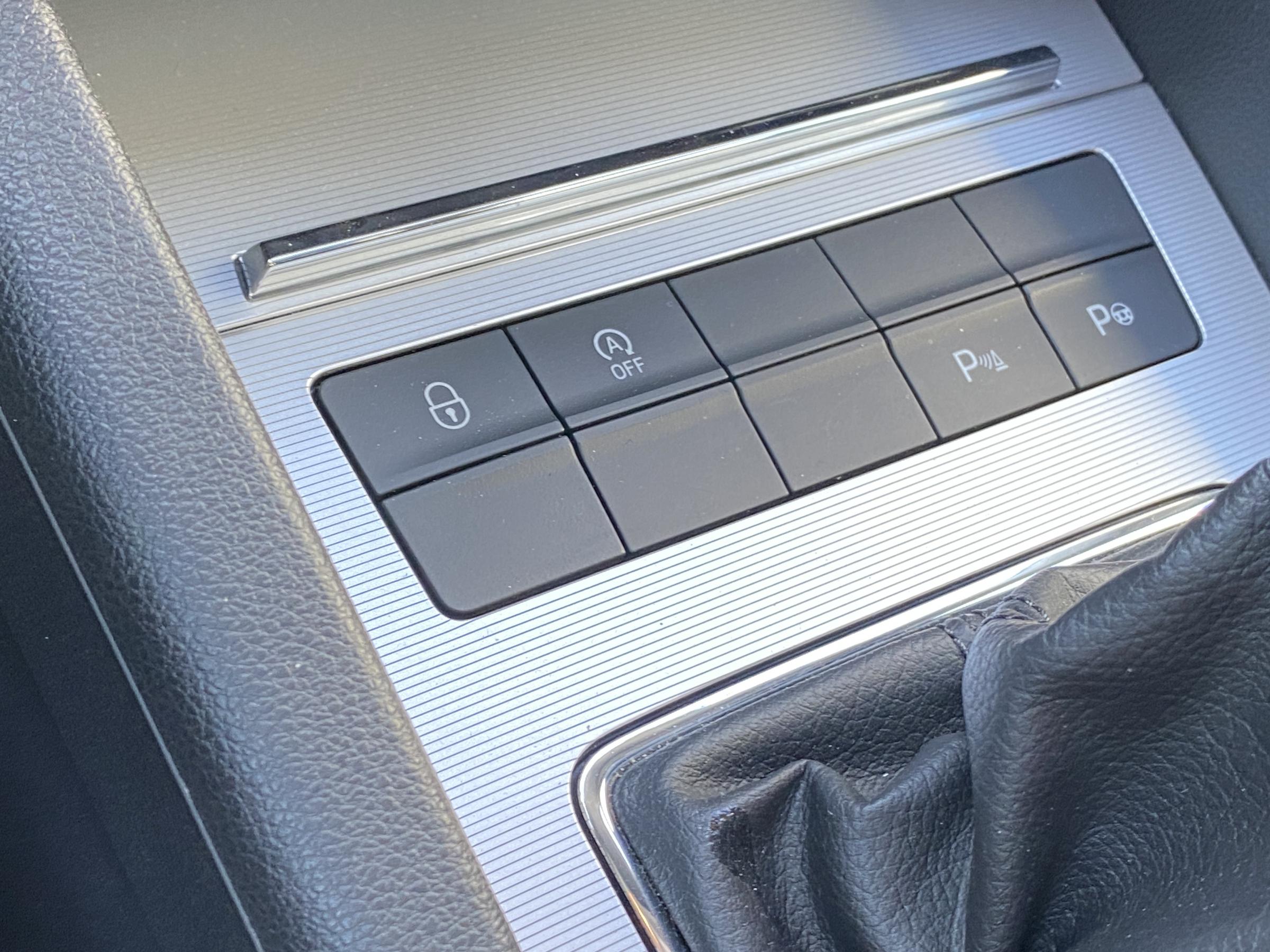 Škoda Octavia III, 2013 - pohled č. 15