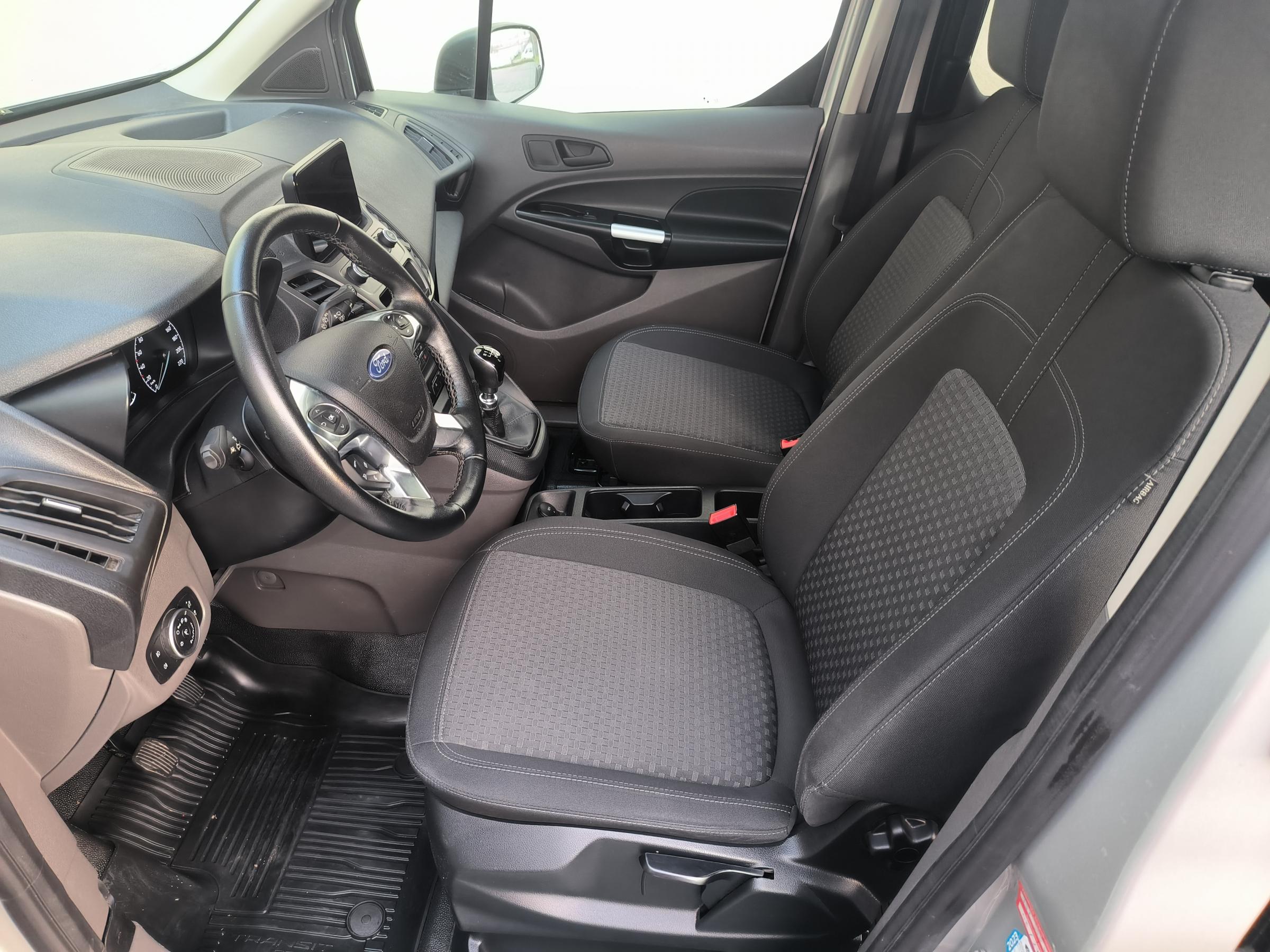 Ford Transit Connect, 2021 - pohled č. 9