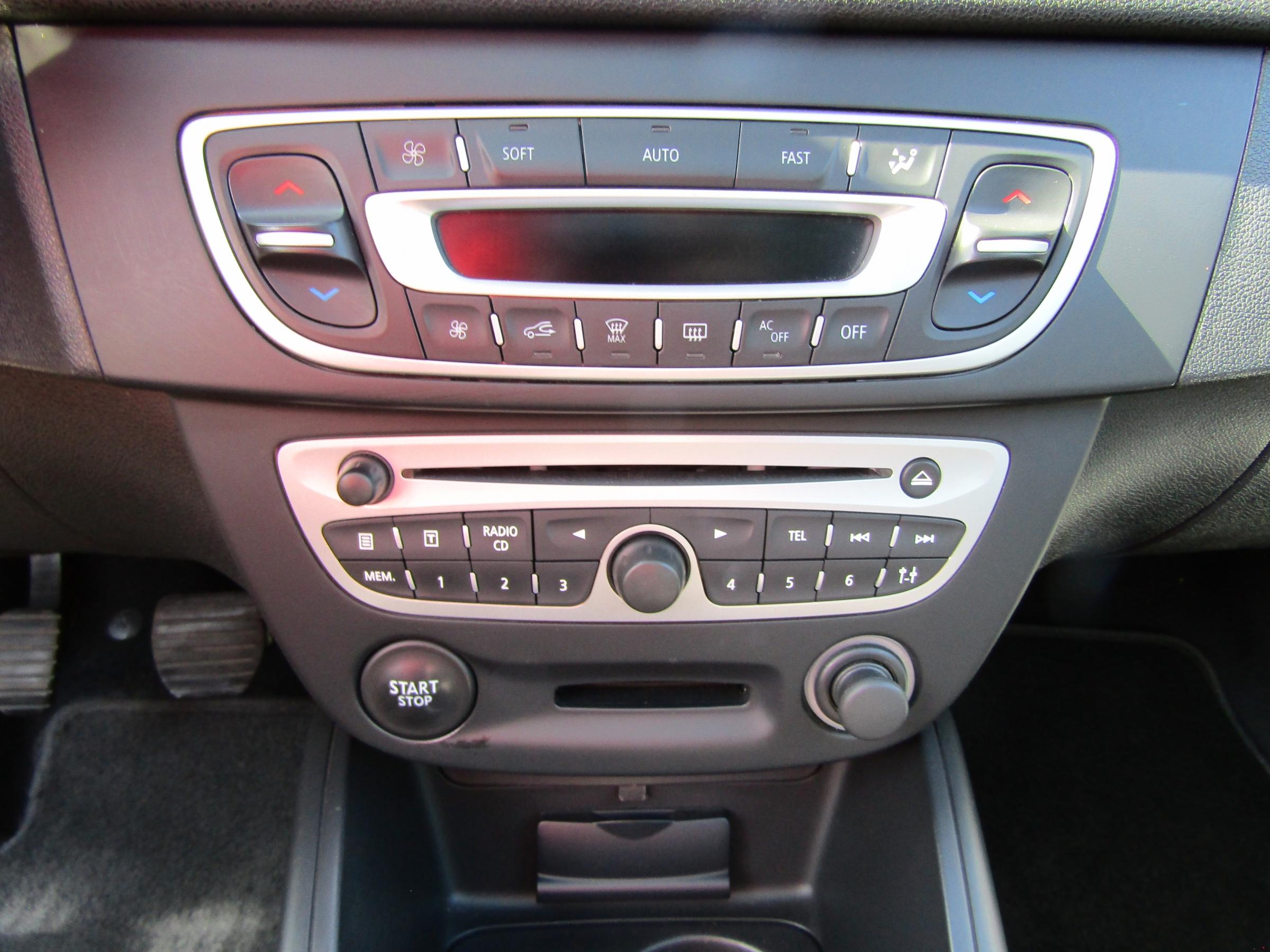 Renault Mégane, 2010 - pohled č. 17