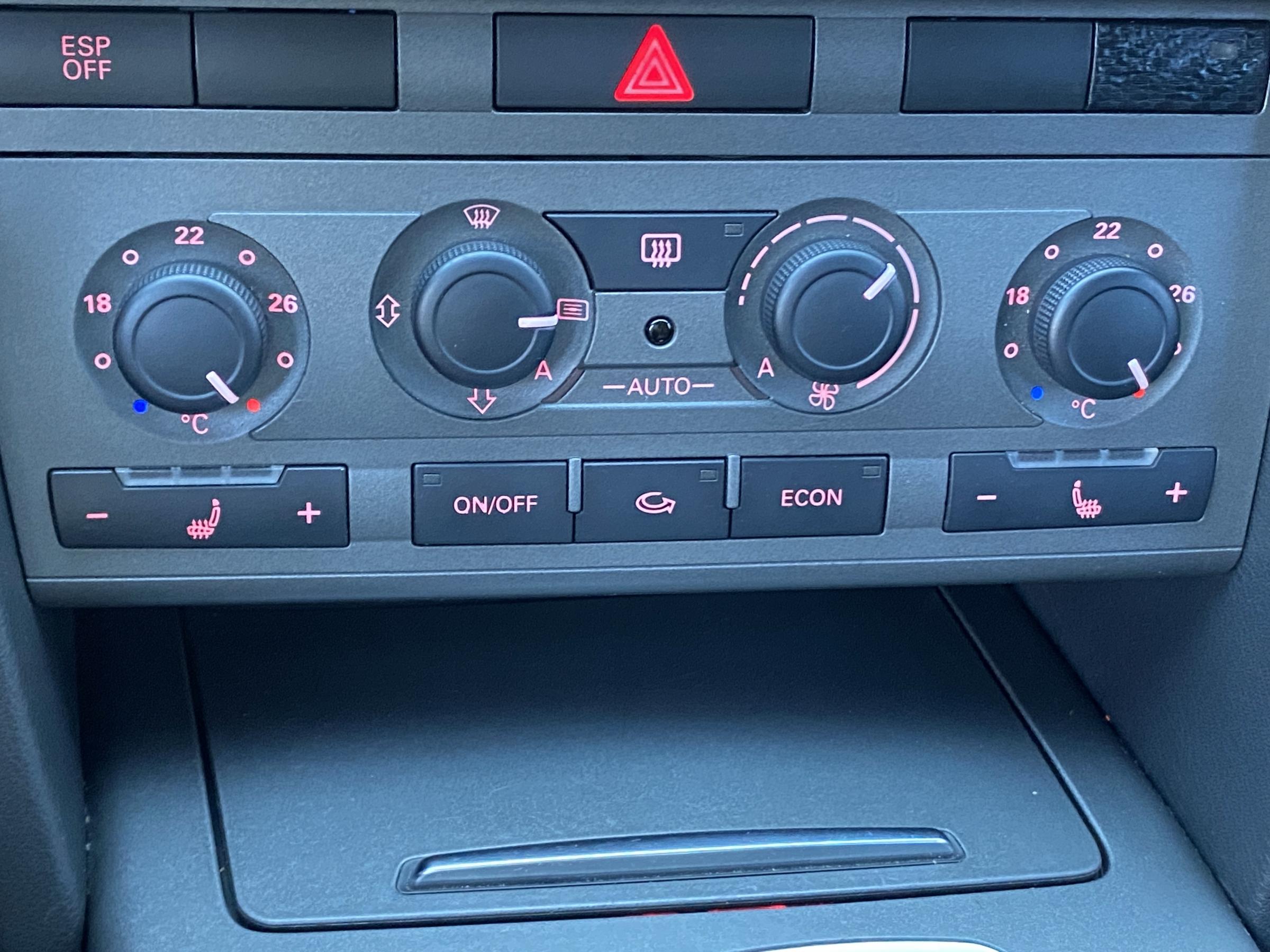 Audi A6, 2005 - pohled č. 15