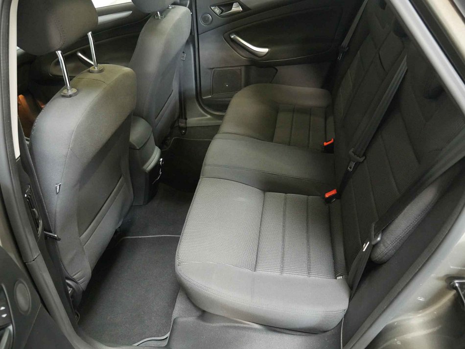 Ford Mondeo 2.2TDCi 