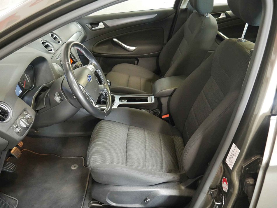 Ford Mondeo 2.2TDCi 