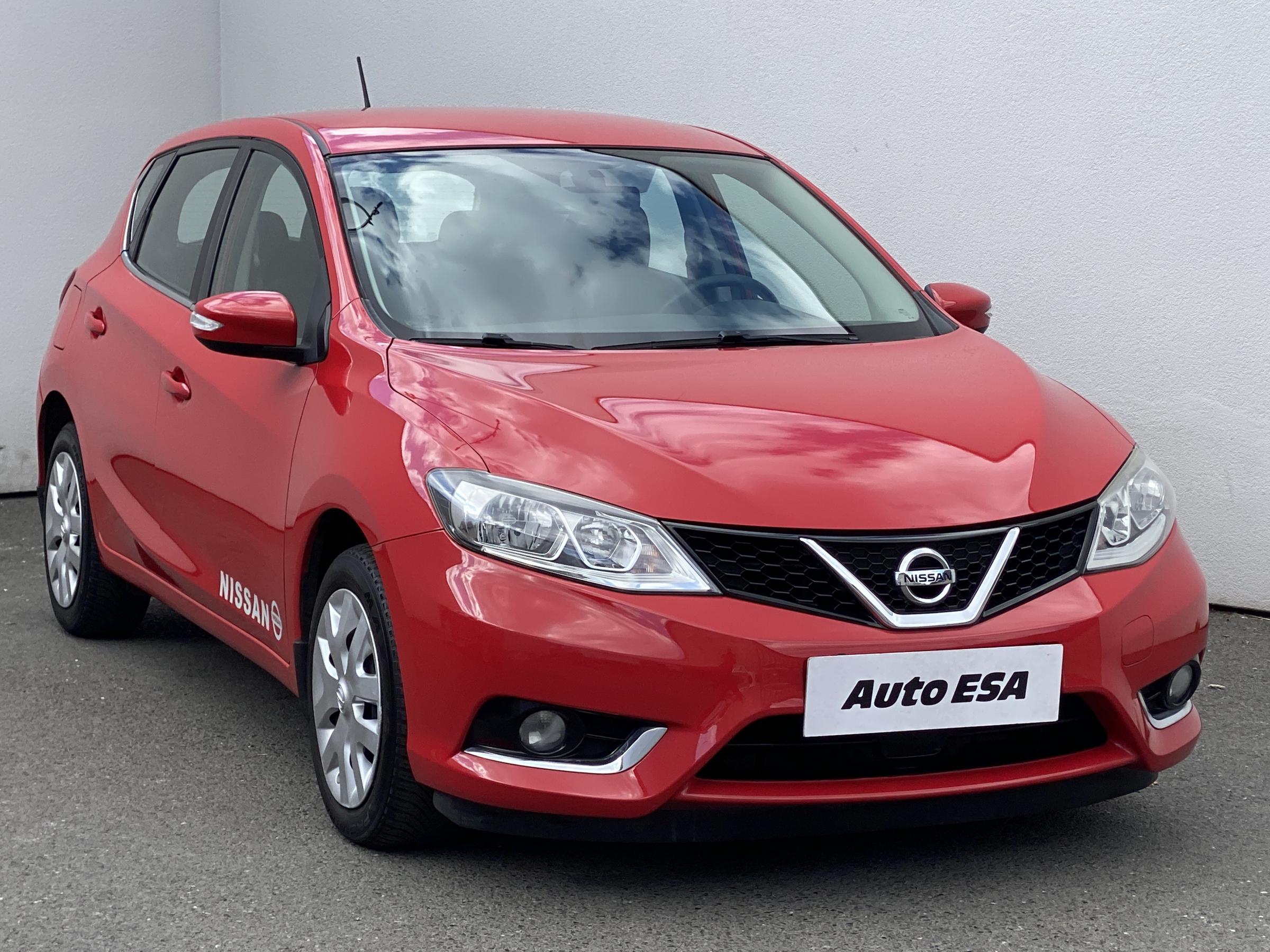 Nissan Pulsar, 2015 - celkový pohled