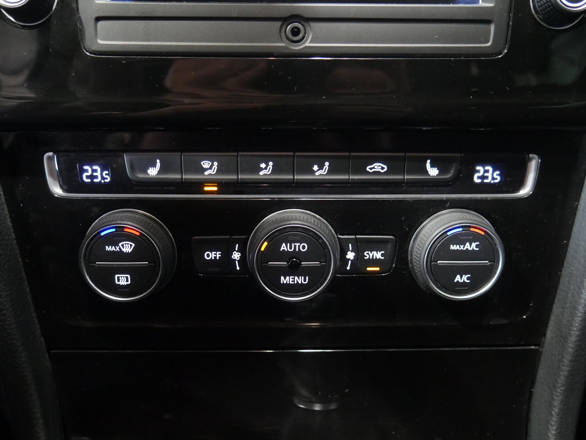 Volkswagen Golf, 2016 - pohled č. 15