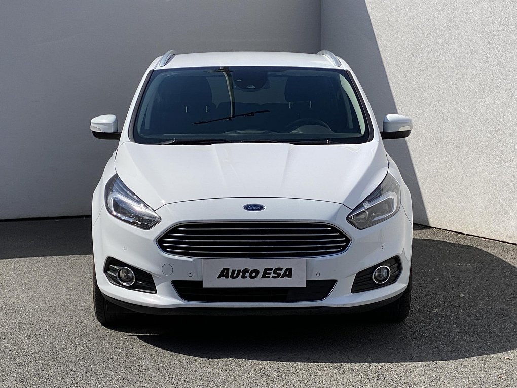 Ford S-MAX 2.0 TDCi Titanium AWD