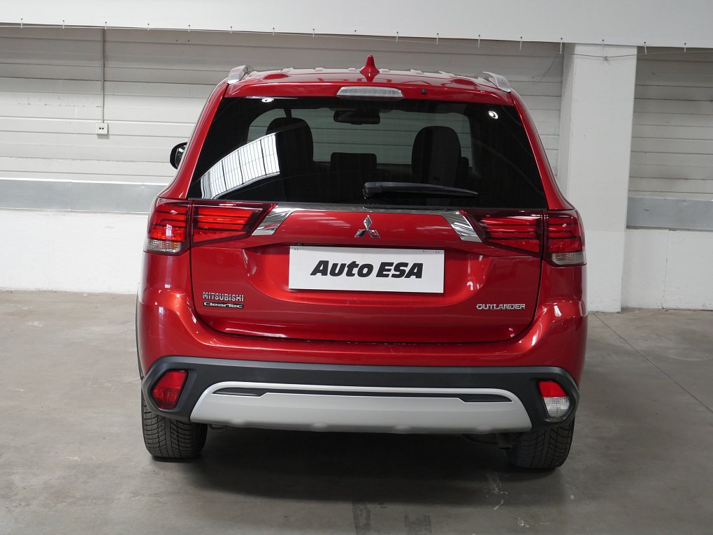 Mitsubishi Outlander 2.0MiVEC 