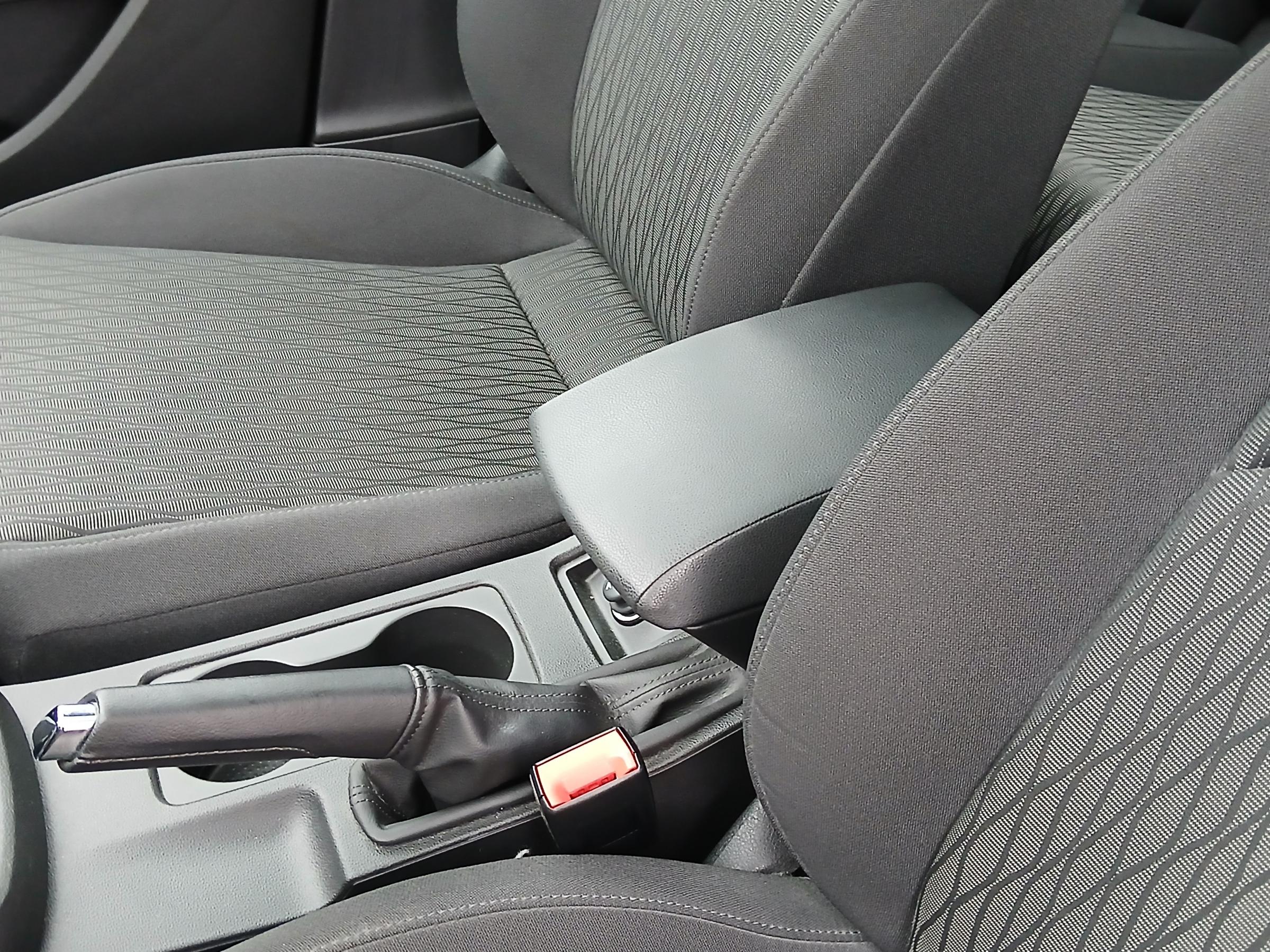 Seat Leon, 2015 - pohled č. 21