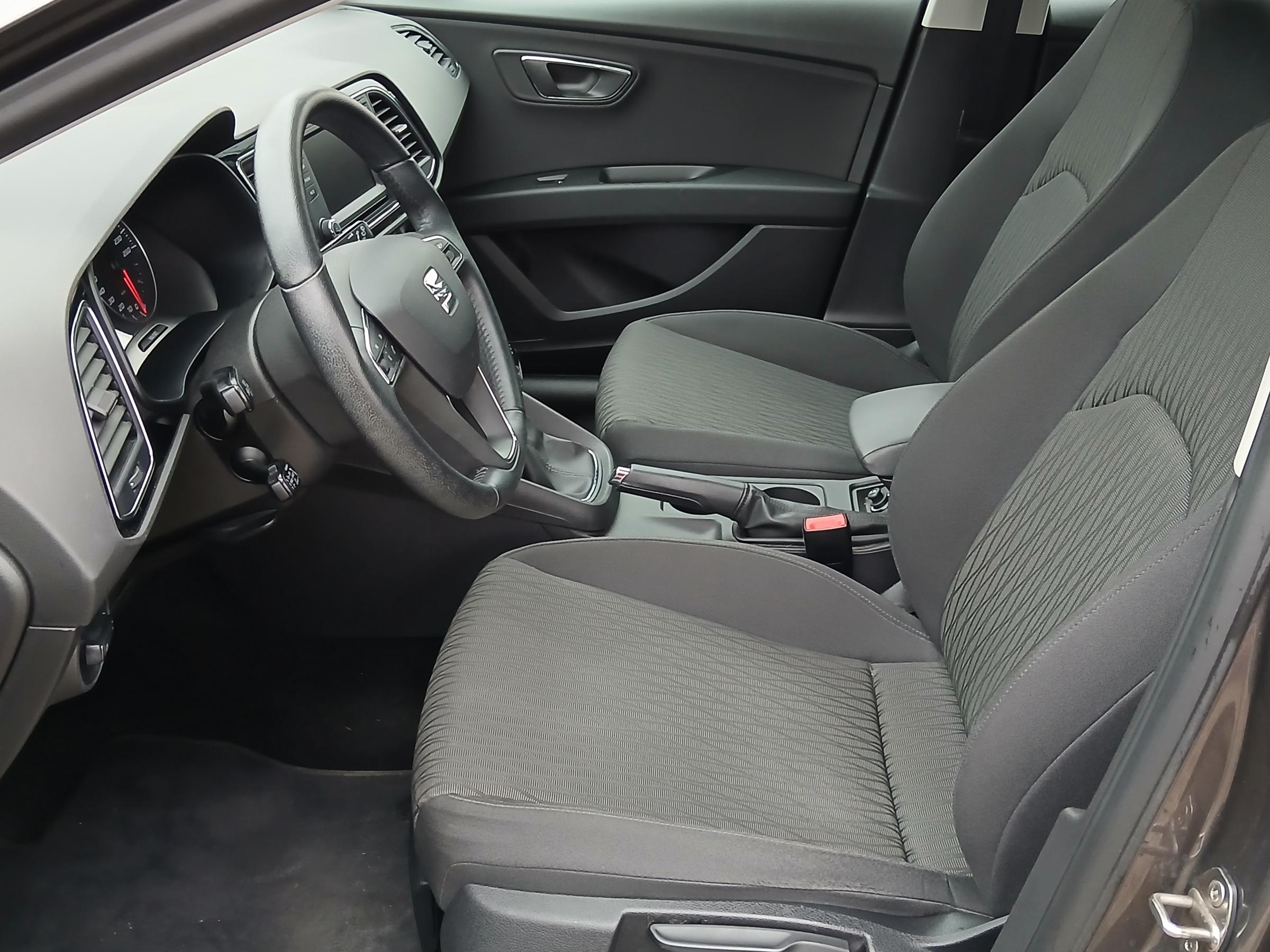 Seat Leon, 2015 - pohled č. 9