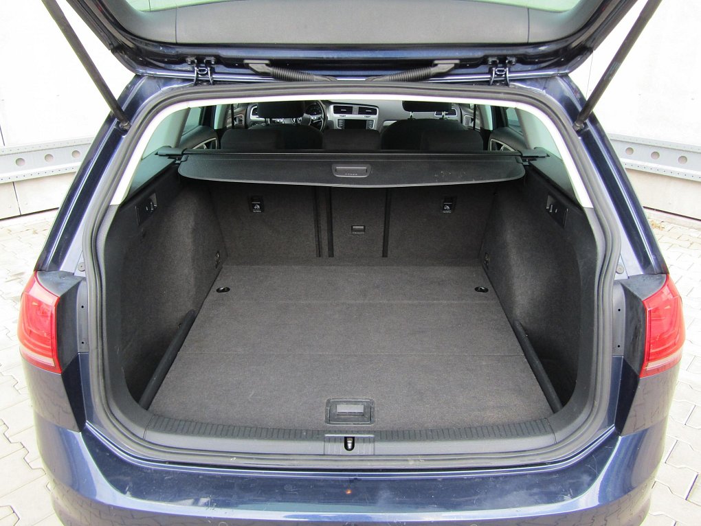 Volkswagen Golf 1.0 TSi 