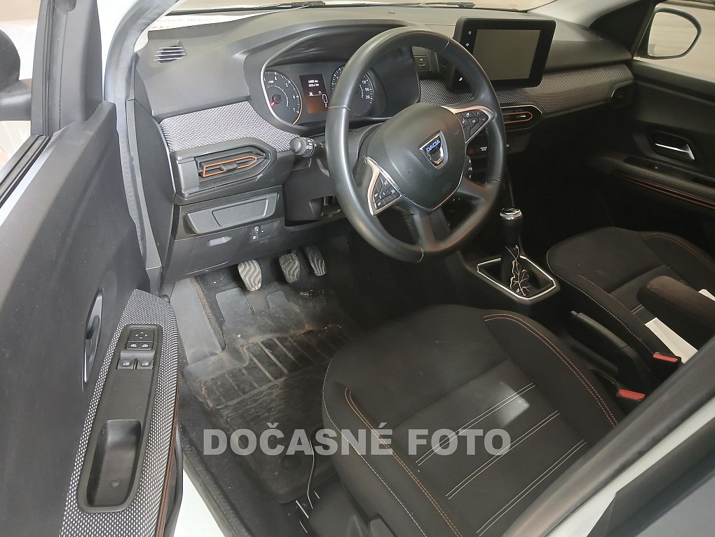 Dacia Sandero 1.0. 