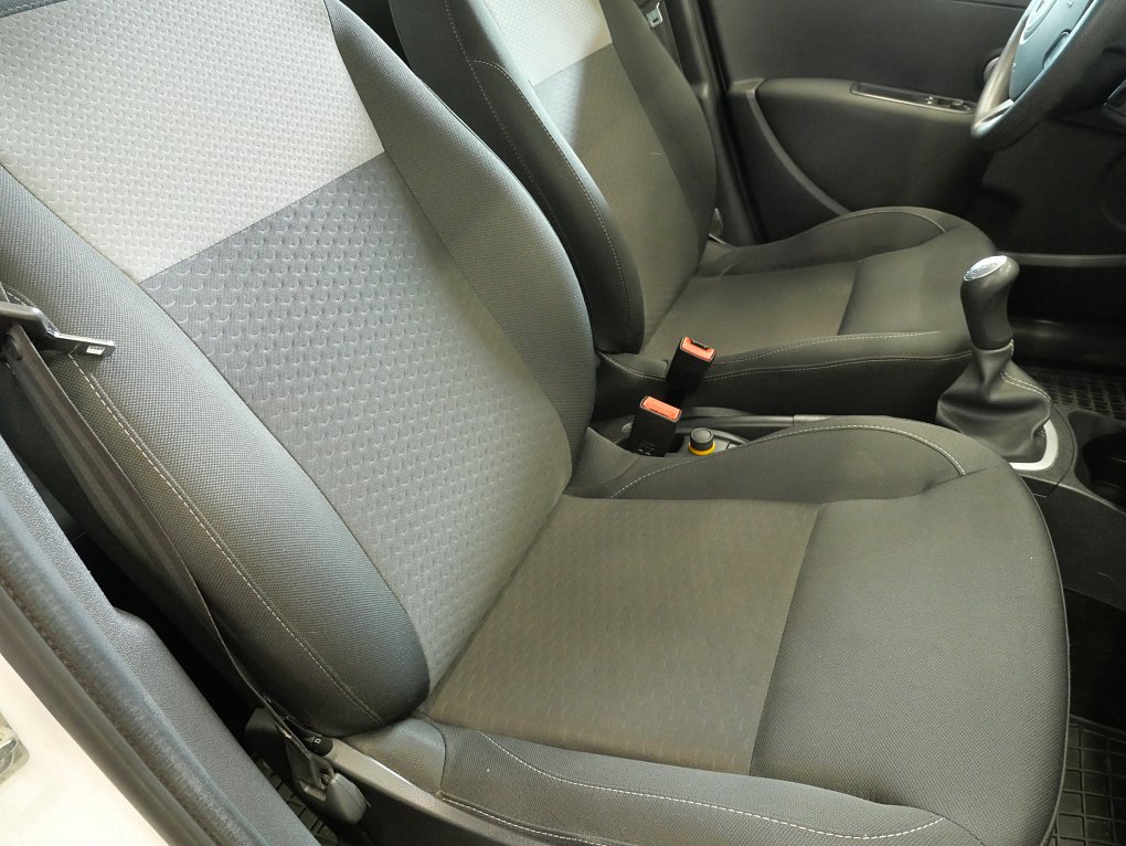 Renault Clio 1.2i 