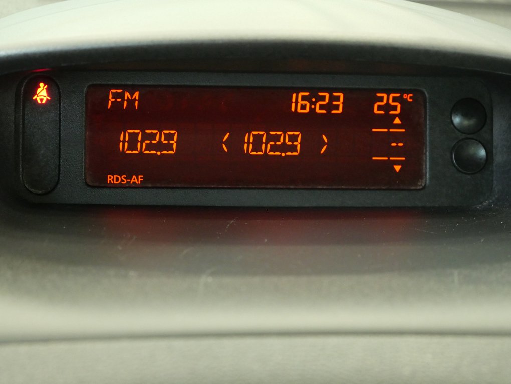 Renault Clio 1.2i 