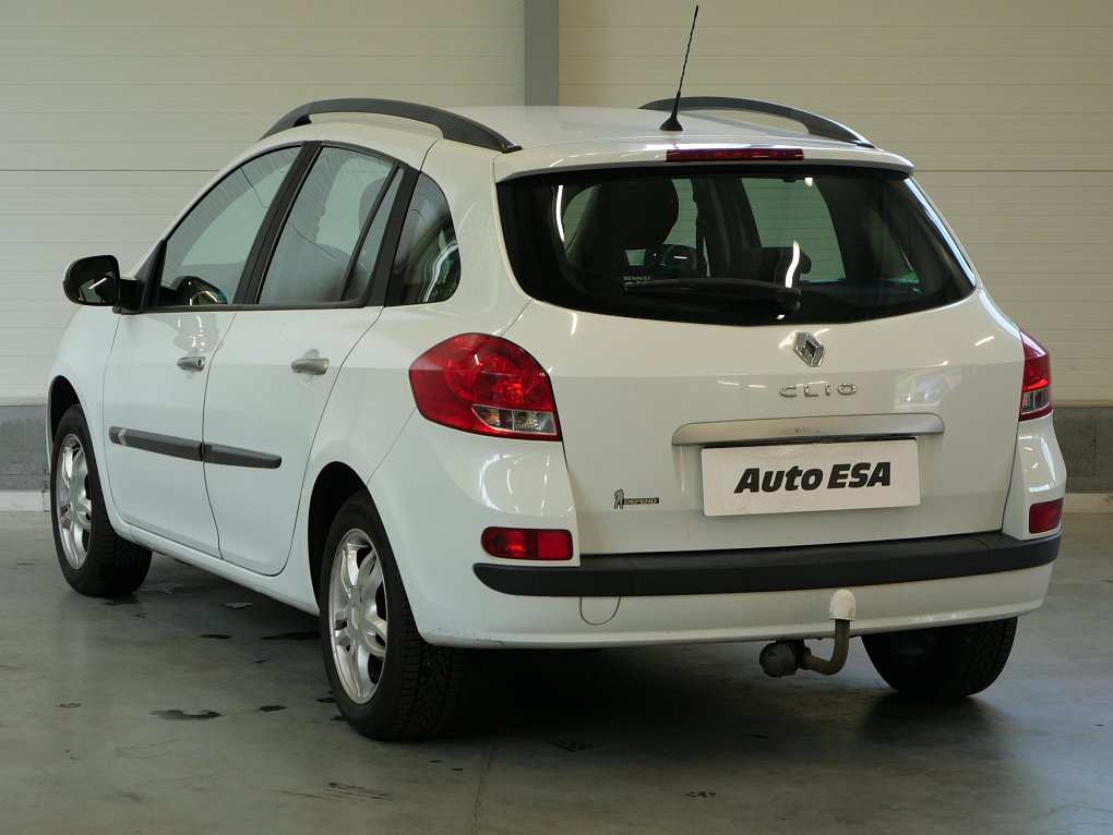 Renault Clio 1.2i 