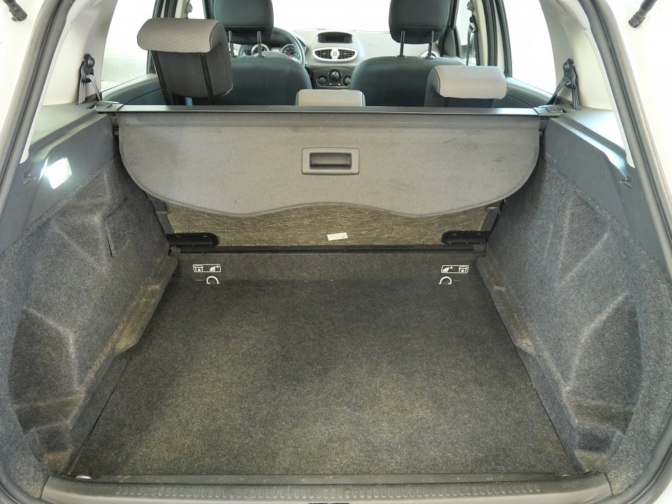 Renault Clio 1.2i 
