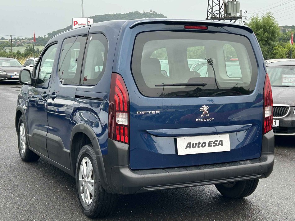Peugeot Rifter 1.2T 