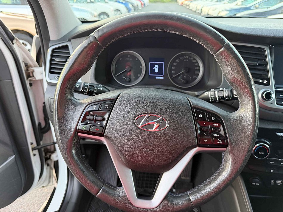 Hyundai Tucson 1.7 CRDi 