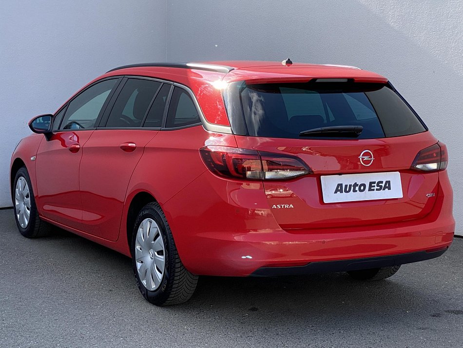 Opel Astra 1.6CDTi Bussines