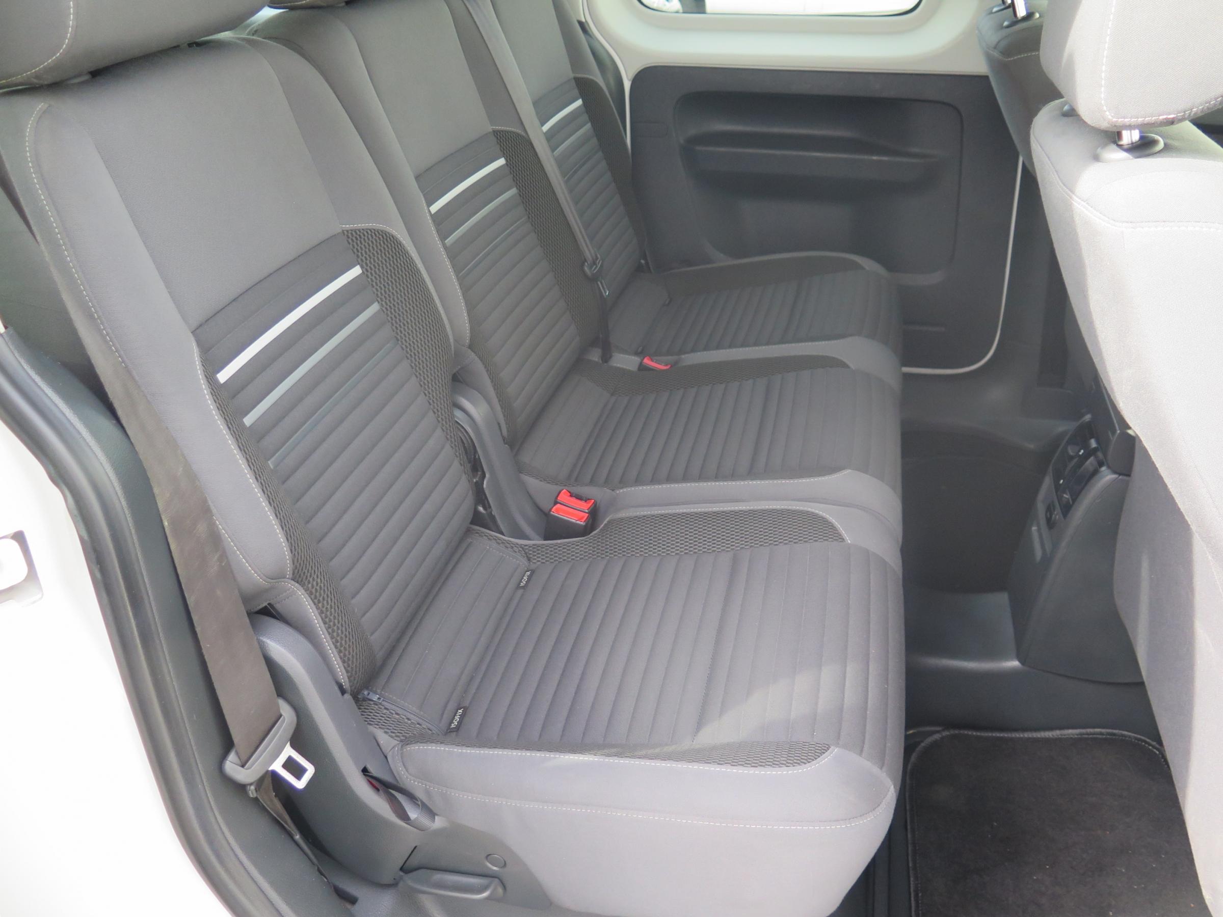 Volkswagen Caddy, 2015 - pohled č. 21