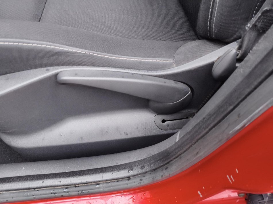 Renault Clio 1.2 16V 