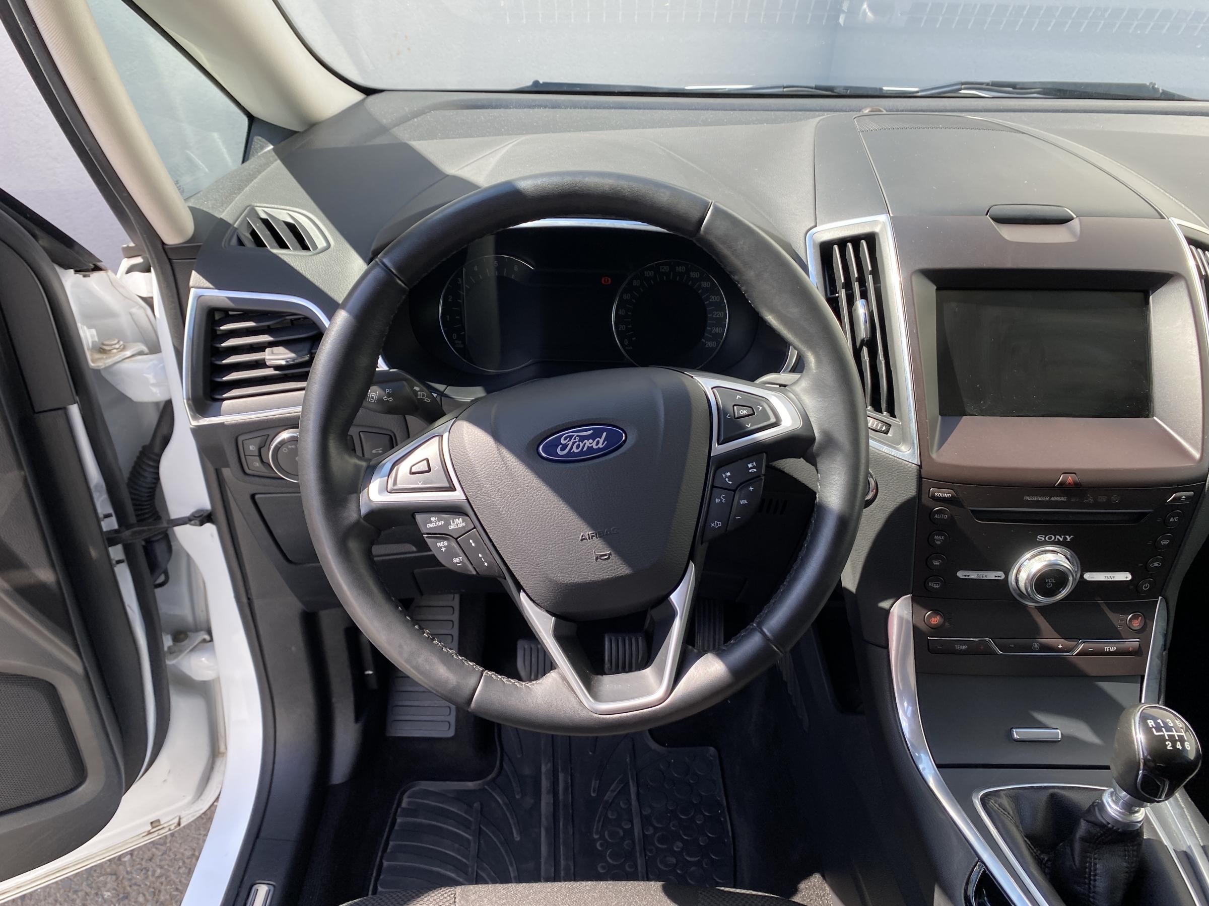 Ford S-MAX, 2019 - pohled č. 10