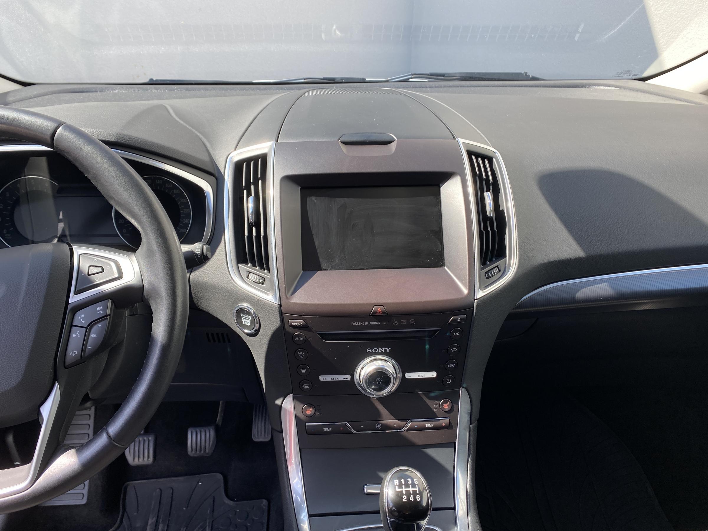 Ford S-MAX, 2019 - pohled č. 11