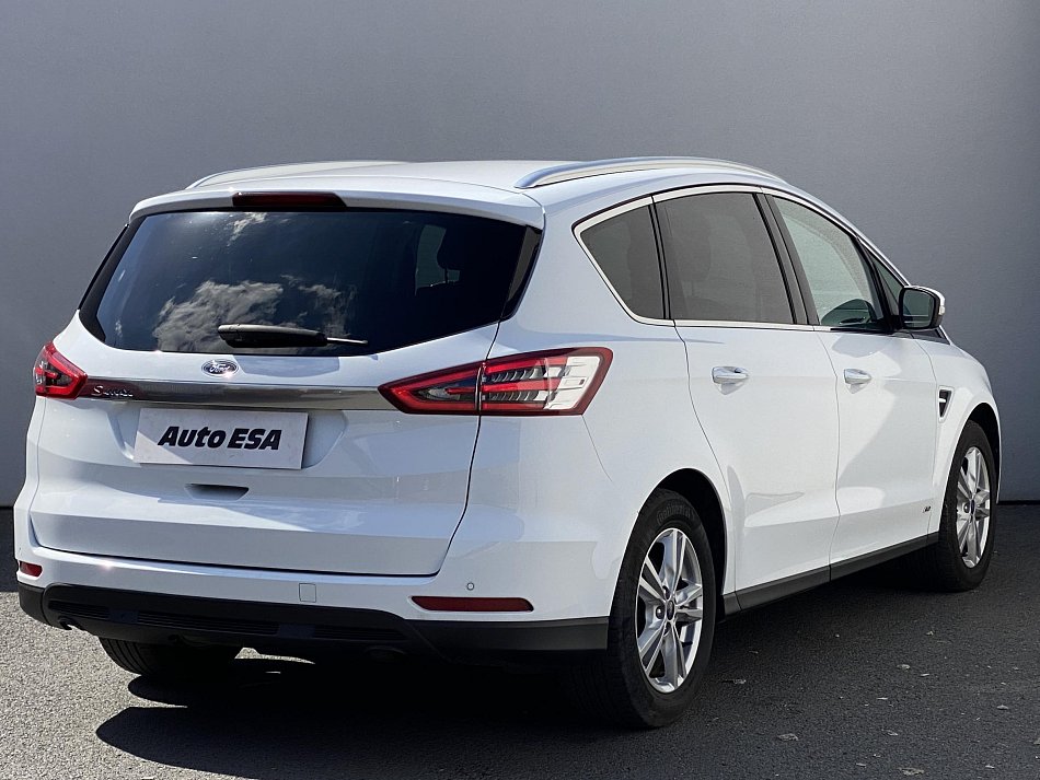 Ford S-MAX 2.0 TDCi Titanium AWD