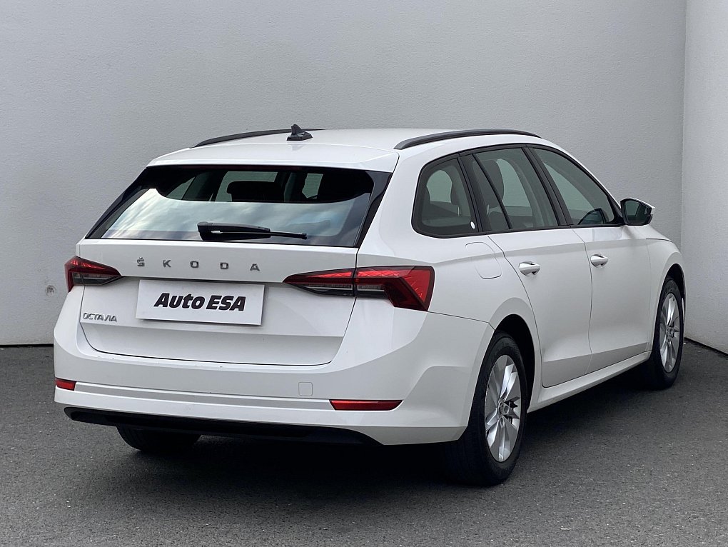 Škoda Octavia IV 1.5TSi Ambition