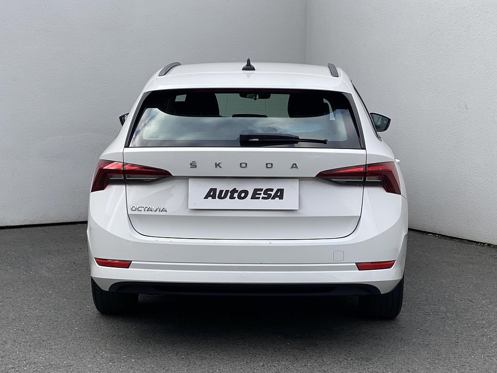 Škoda Octavia IV 1.5TSi Ambition