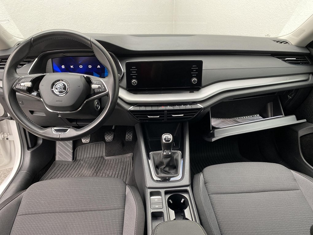 Škoda Octavia IV 1.5TSi Ambition