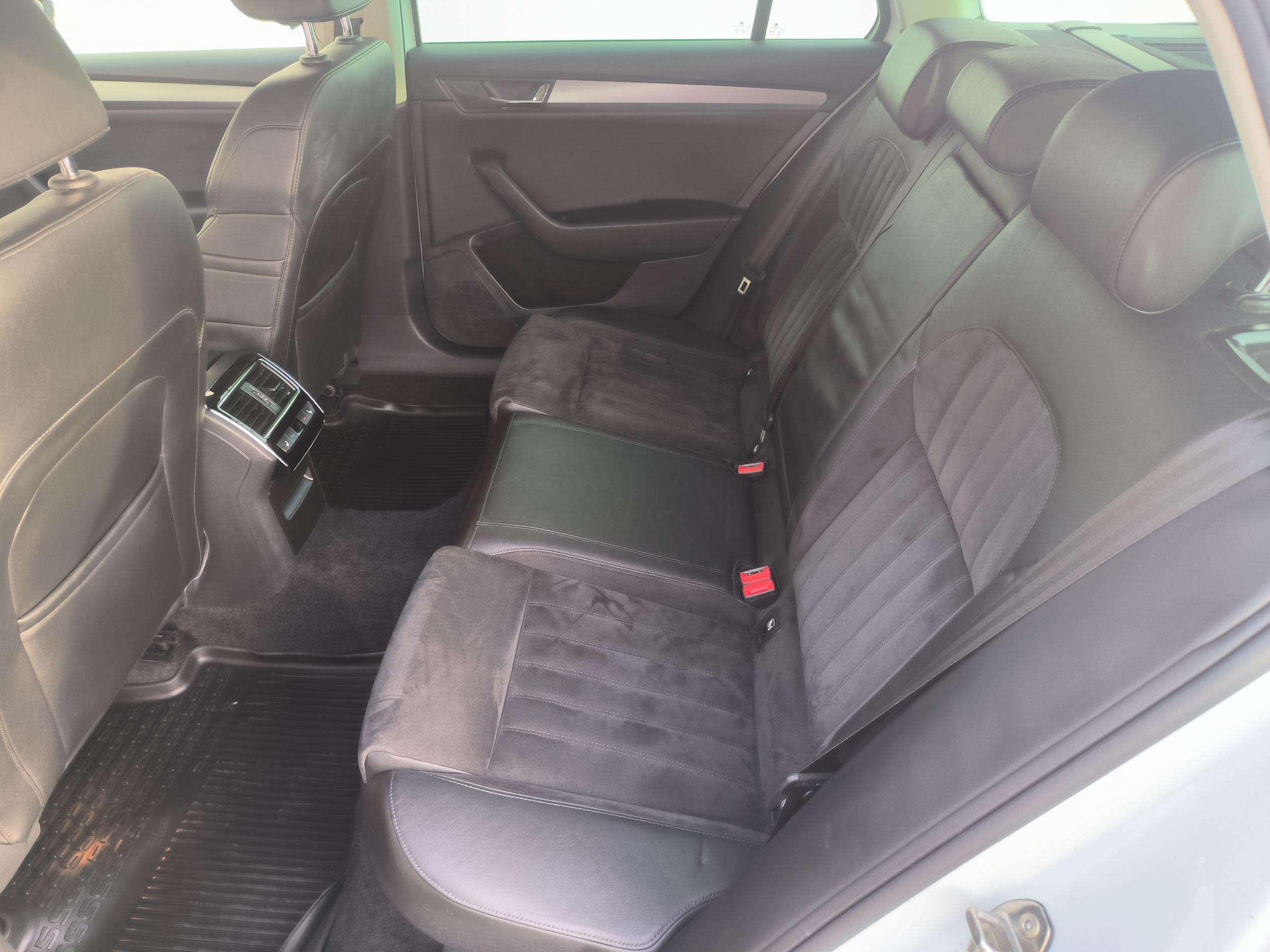 Škoda Superb III, 2016 - pohled č. 10