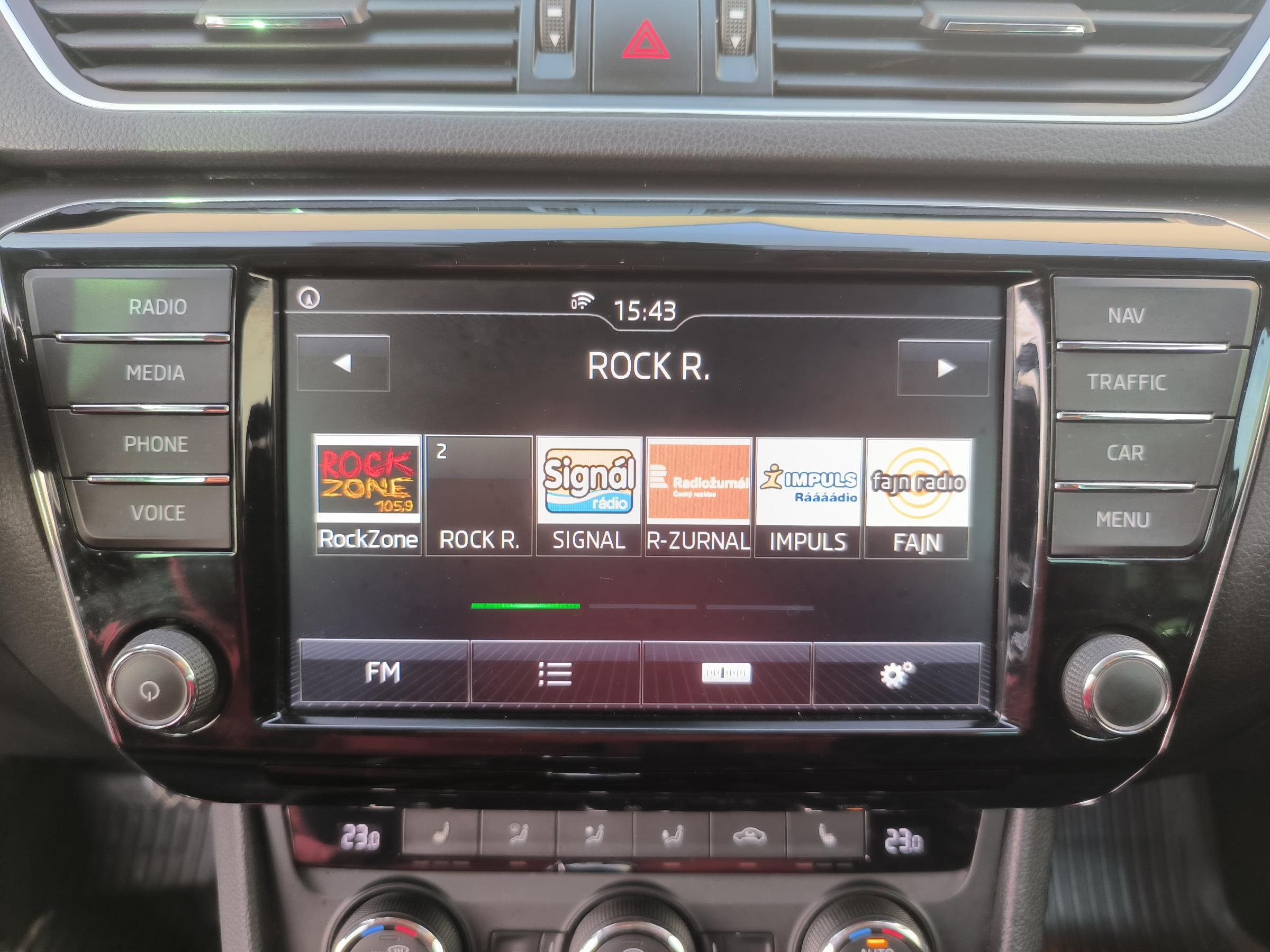 Škoda Superb III, 2016 - pohled č. 12