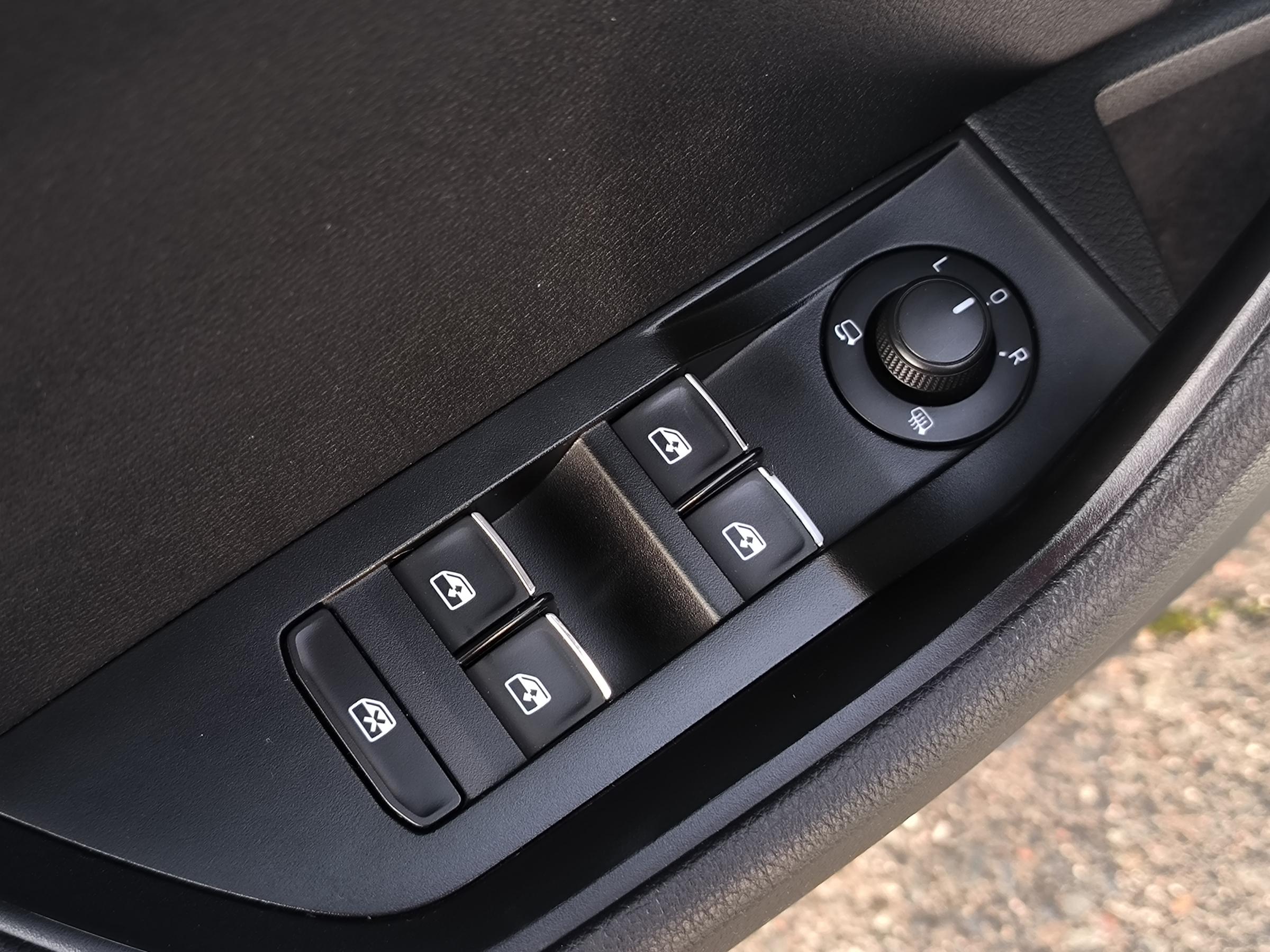 Škoda Superb III, 2016 - pohled č. 26