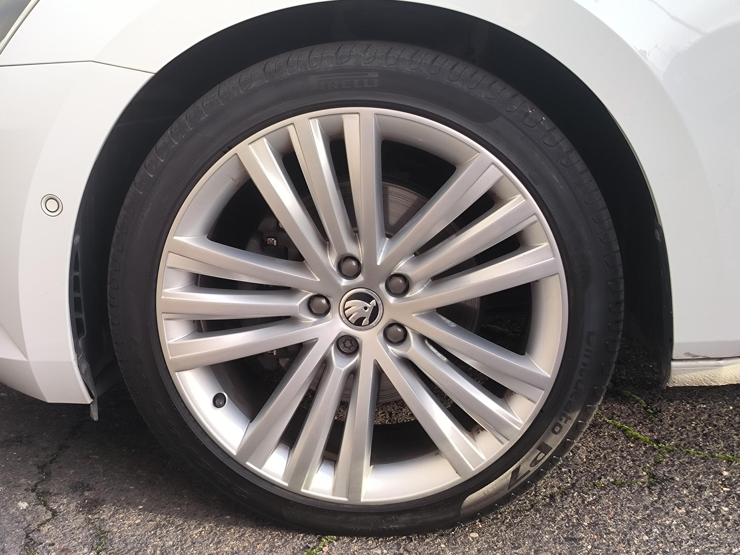 Škoda Superb III, 2016 - pohled č. 30