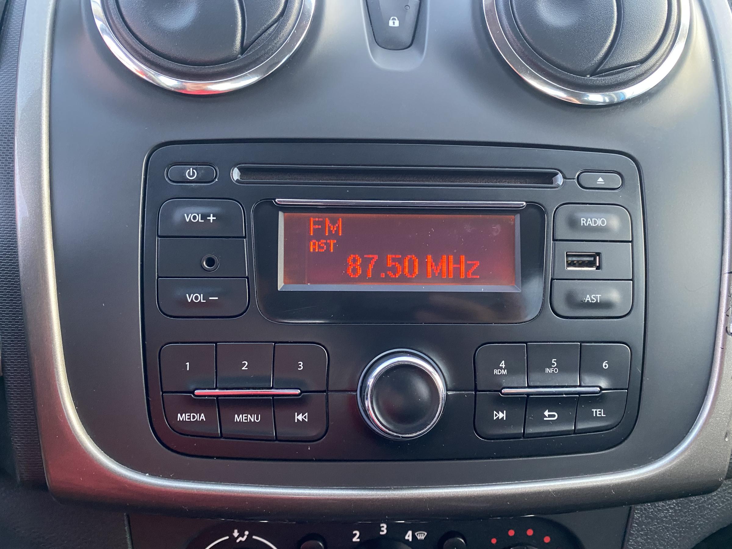 Dacia Sandero, 2014 - pohled č. 15