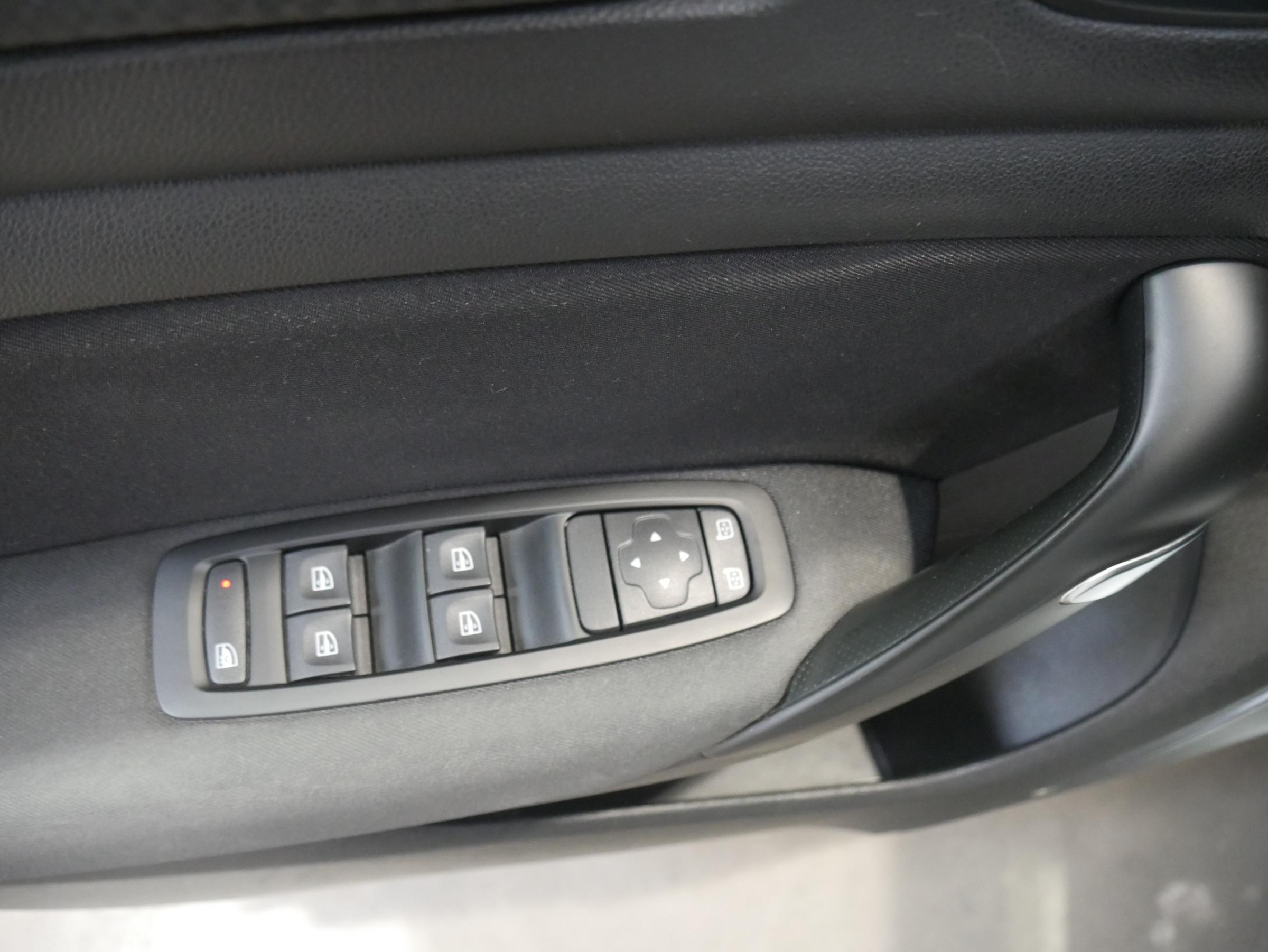 Renault Mégane, 2018 - pohled č. 11