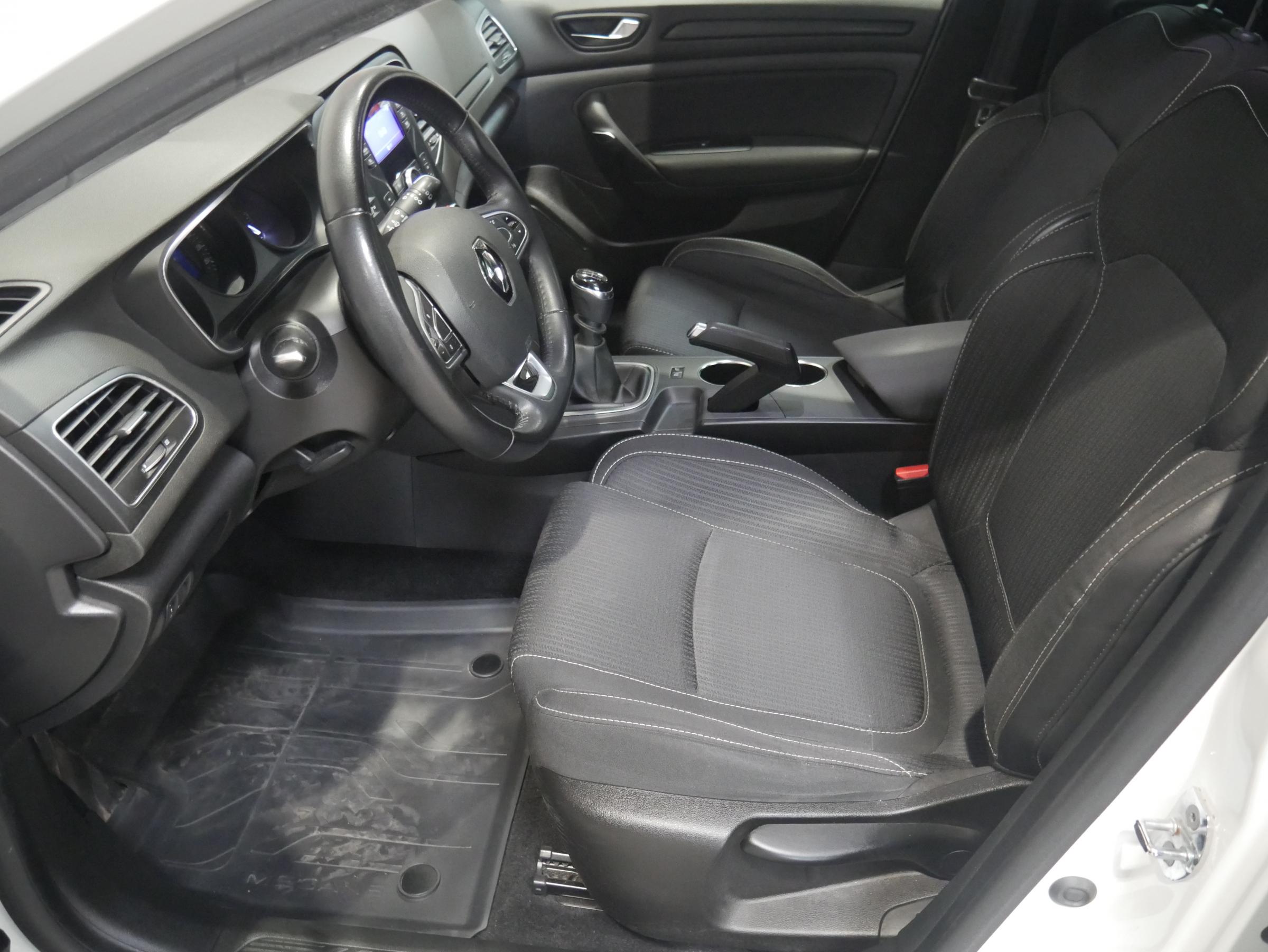 Renault Mégane, 2018 - pohled č. 9