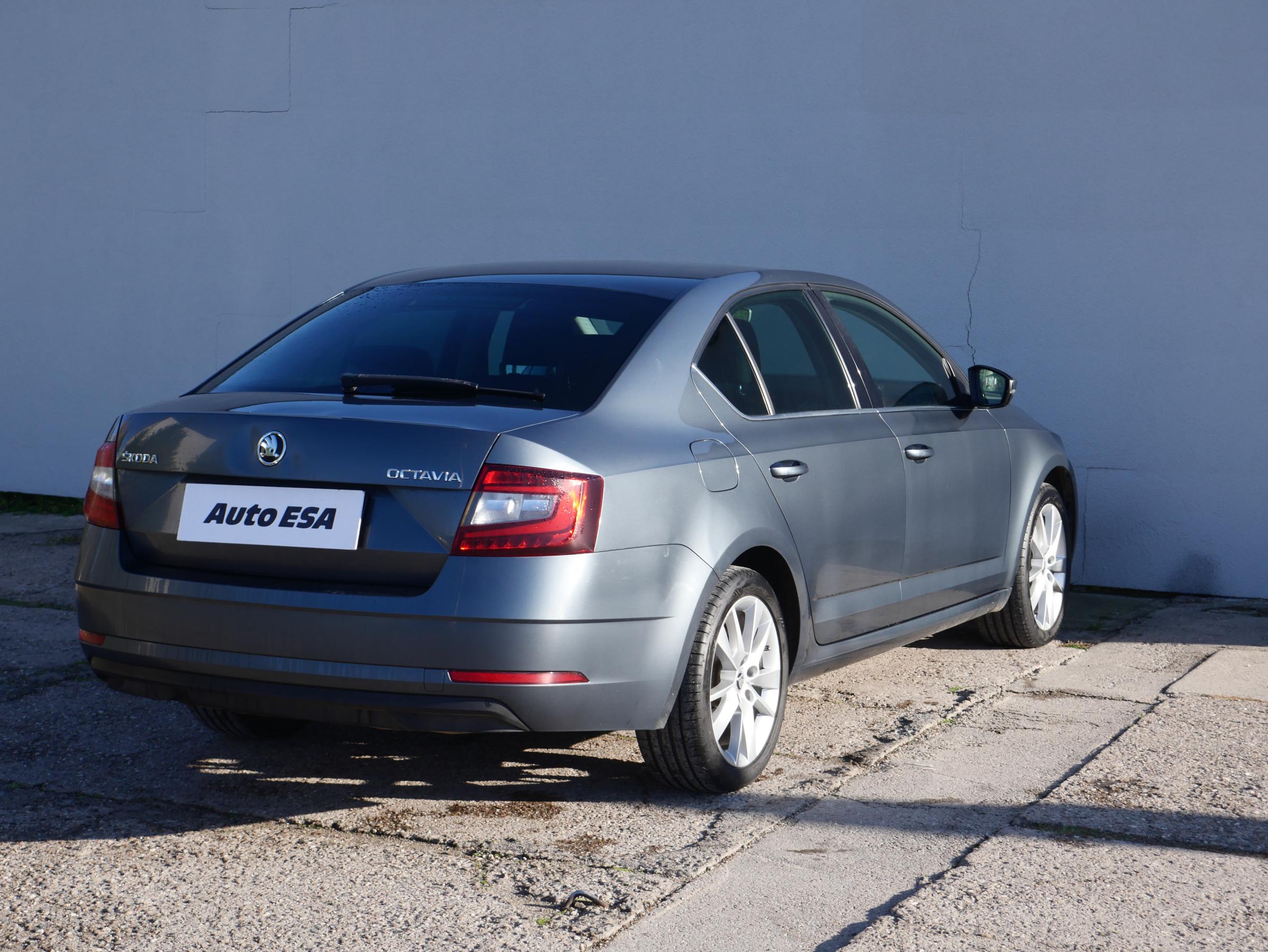 Škoda Octavia III, 2017 - pohled č. 6