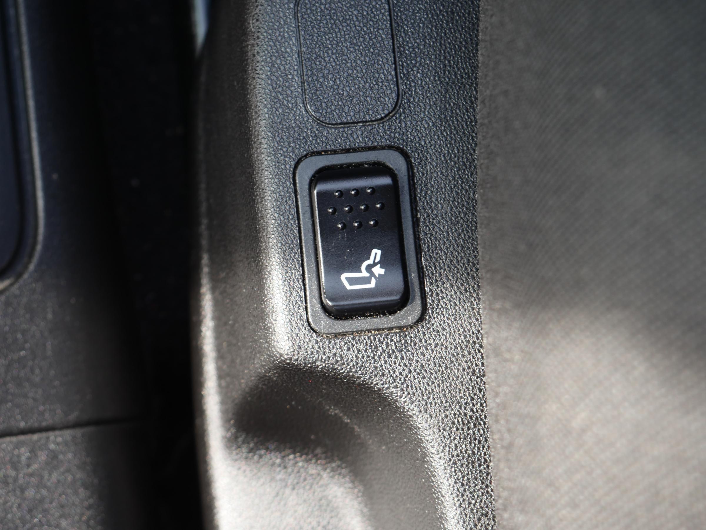 Alfa Romeo Giulietta, 2010 - pohled č. 14