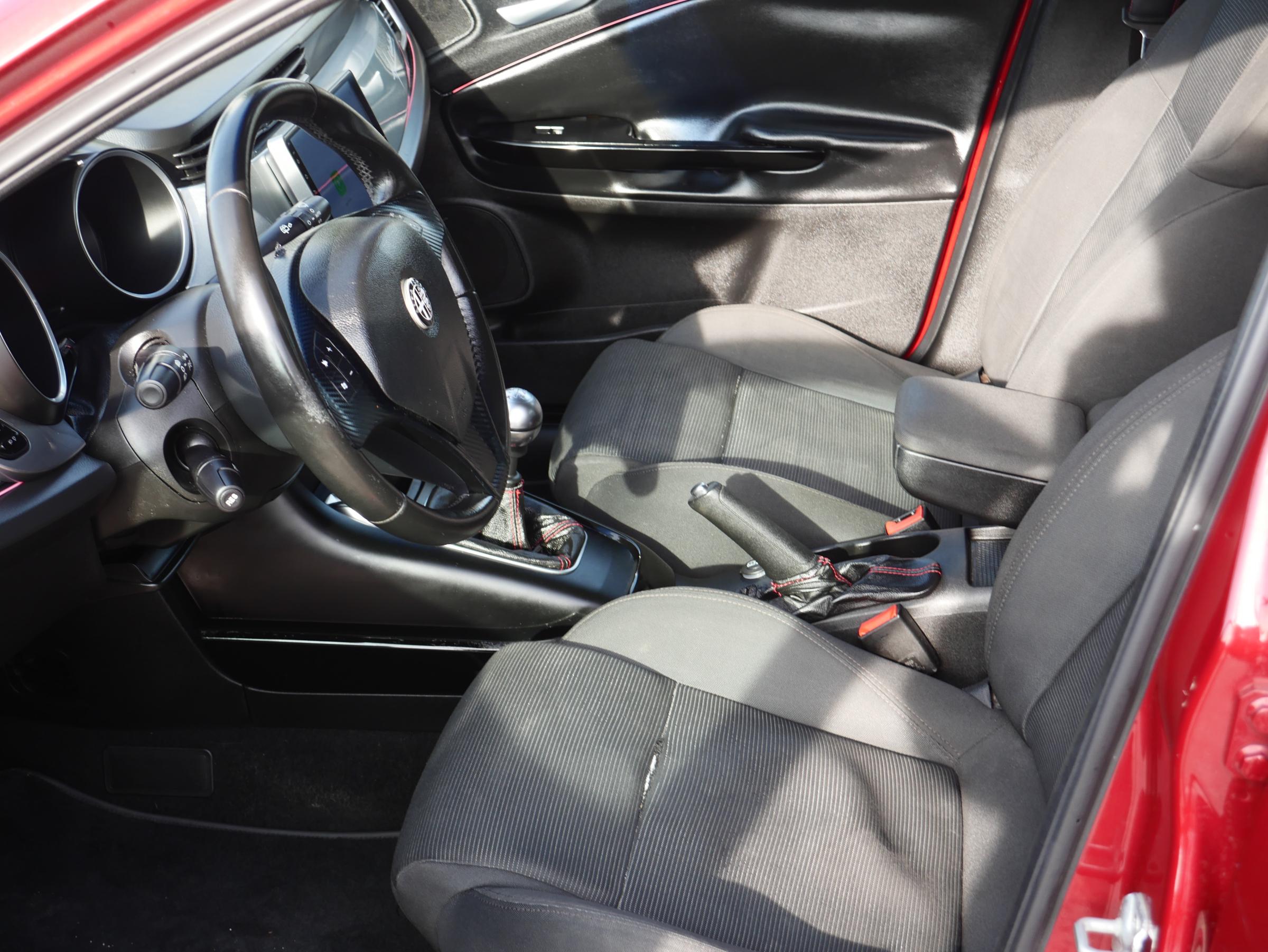 Alfa Romeo Giulietta, 2010 - pohled č. 8