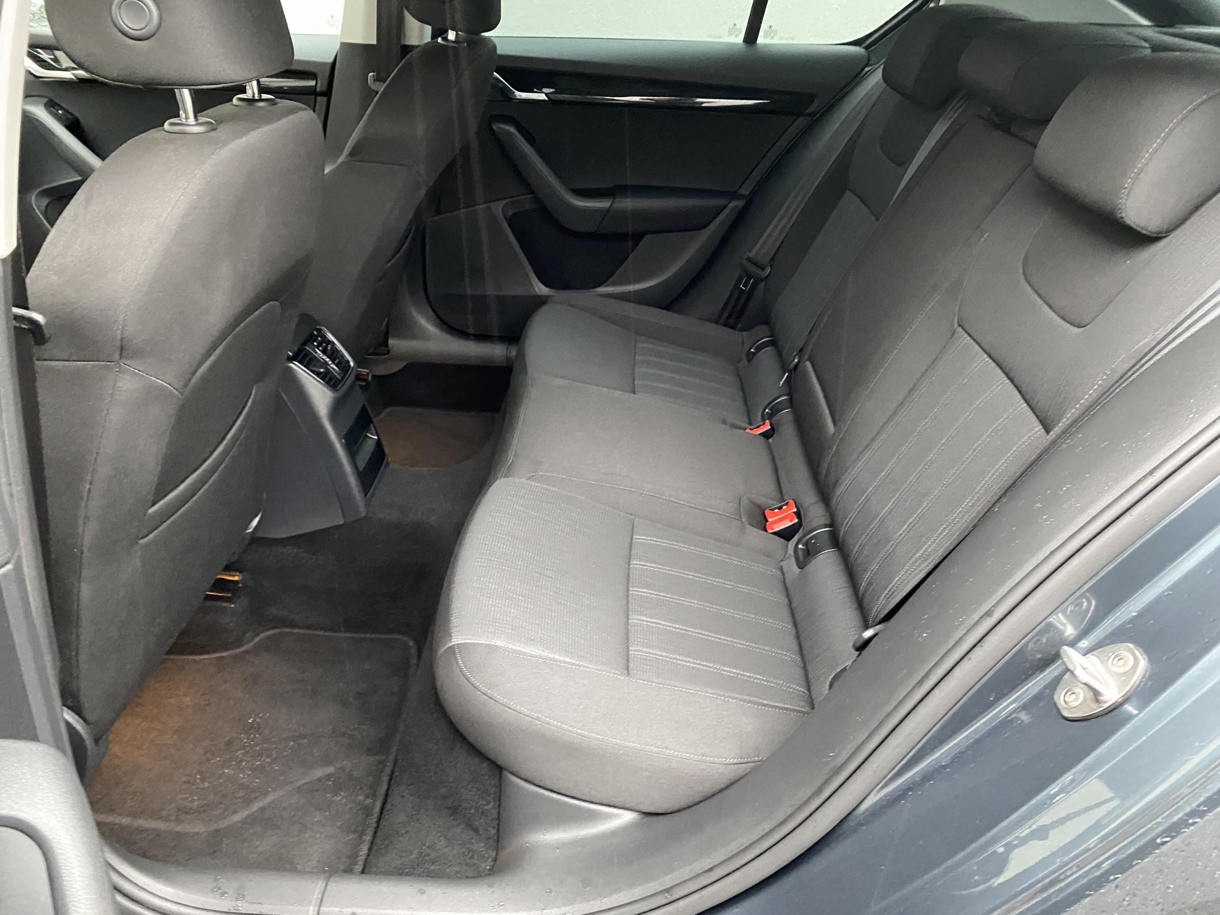 Škoda Octavia III, 2017 - pohled č. 10