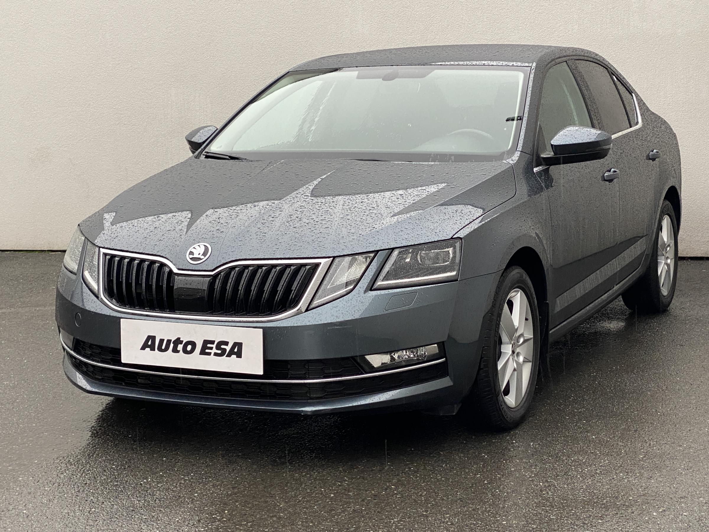 Škoda Octavia III, 2017 - pohled č. 3