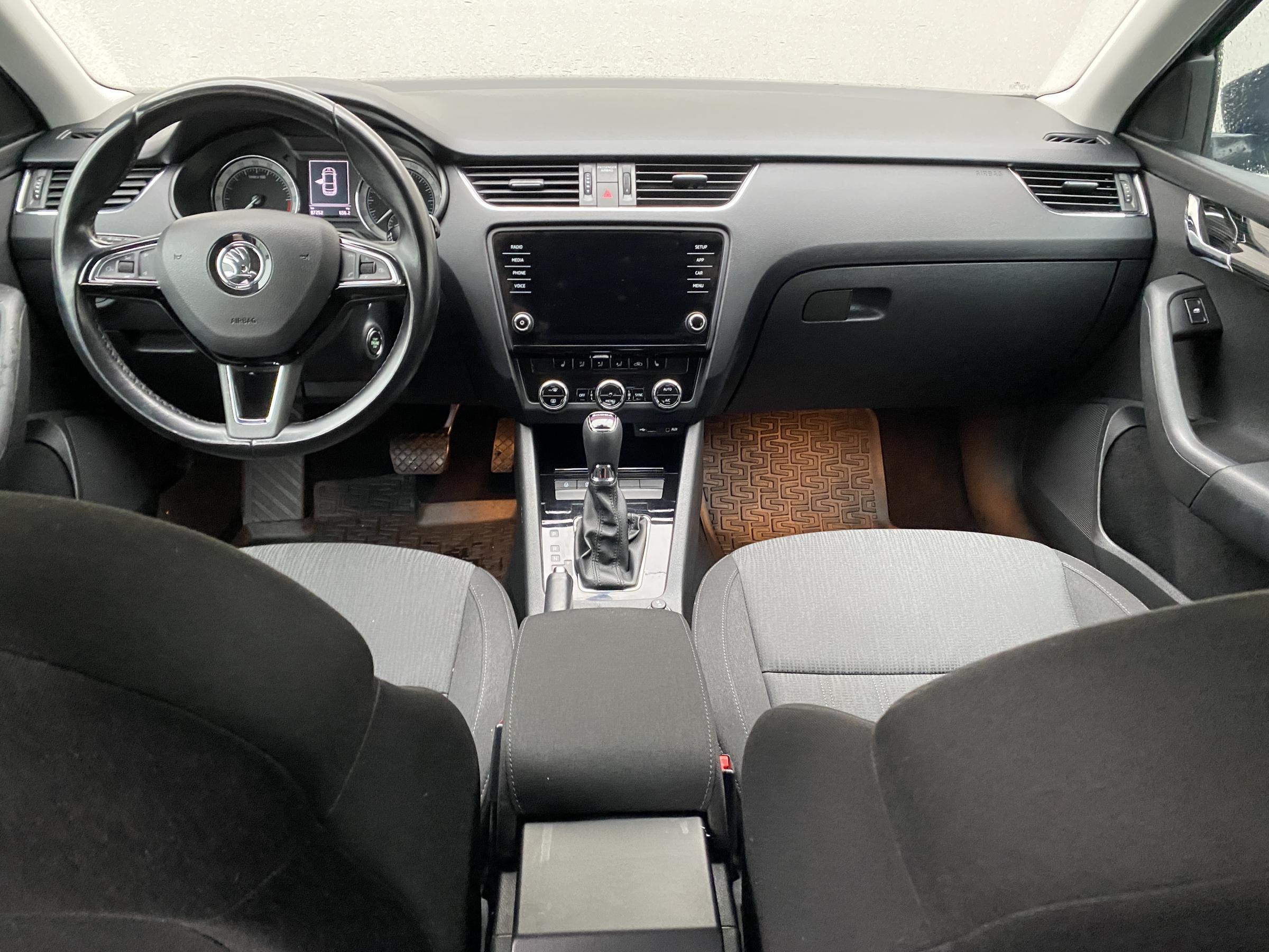 Škoda Octavia III, 2017 - pohled č. 8