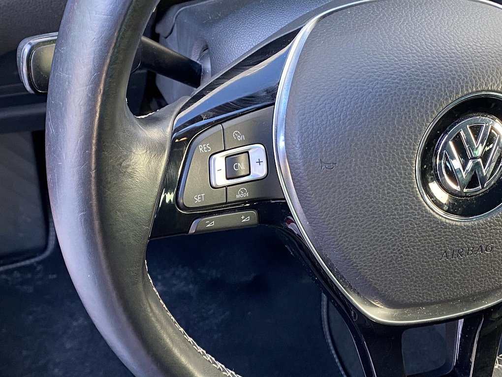 Volkswagen Golf 1.6 TDi Lounge