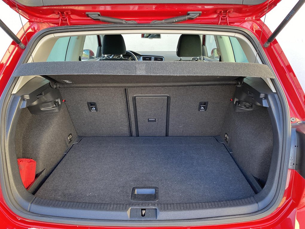 Volkswagen Golf 1.6 TDi Lounge