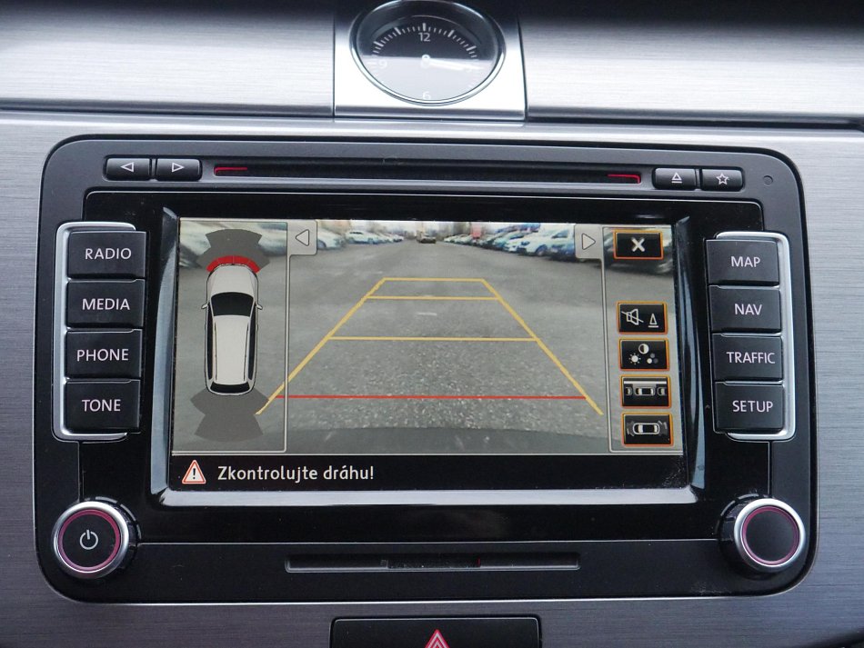 Volkswagen Passat 2.0TDi 